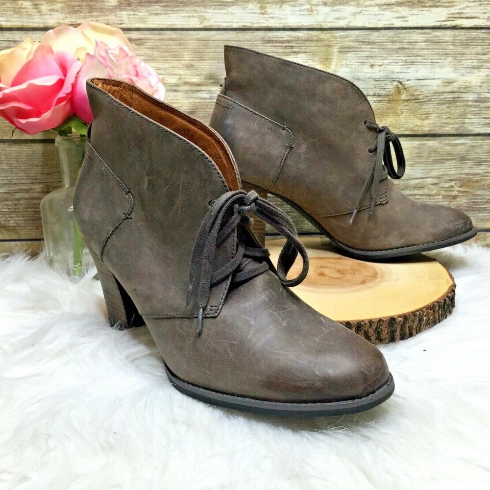 Clarks Indigo Heath Wren Brown Leather Ankle Boots